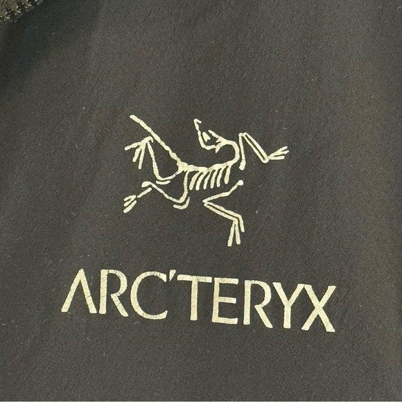 Vintage 2012 Arc'teryx Atom Lt Vest Black Lightweight Size Large Full Zip - Picture 5 of 13